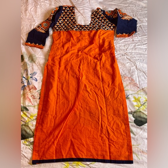 Long 3 piece kurta suit for ladies - Picture 2 of 3